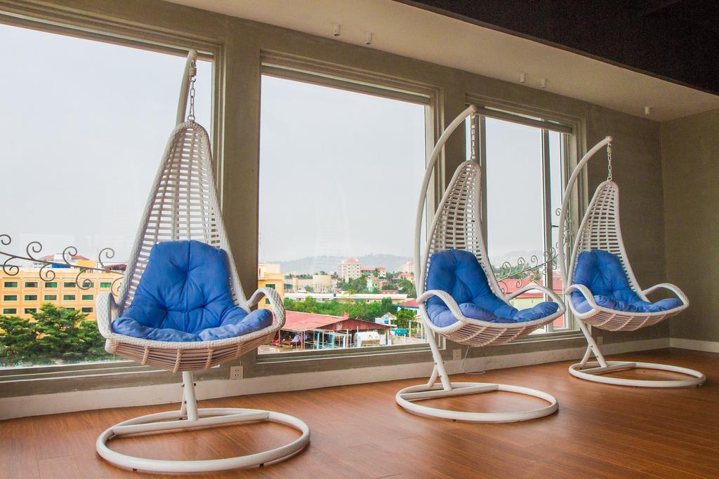 Oc Hotel Σίχανουκβιλ Εξωτερικό φωτογραφία