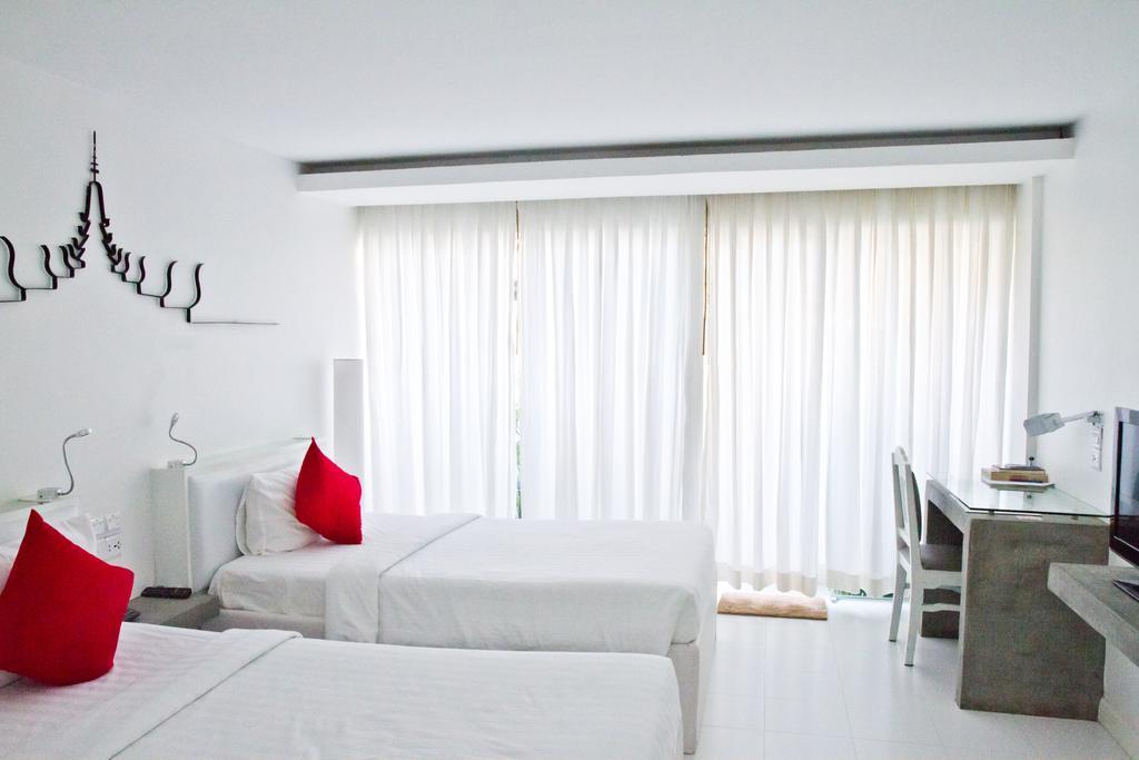 Oc Hotel Σίχανουκβιλ Εξωτερικό φωτογραφία